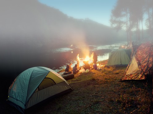 Le notti a Oltremare: tra i delfini e in campeggio al lago