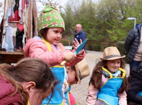 L'orto invaso da bimbi, frutta e verdura!