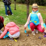 L'orto invaso da bimbi, frutta e verdura!