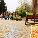 L'orto invaso da bimbi, frutta e verdura!