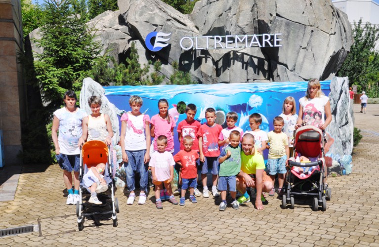 UNA FAMIGLIA DA RECORD A OLTREMARE