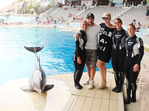 Marco Bocci e Laura Chiatti tra i delfini di Oltremare