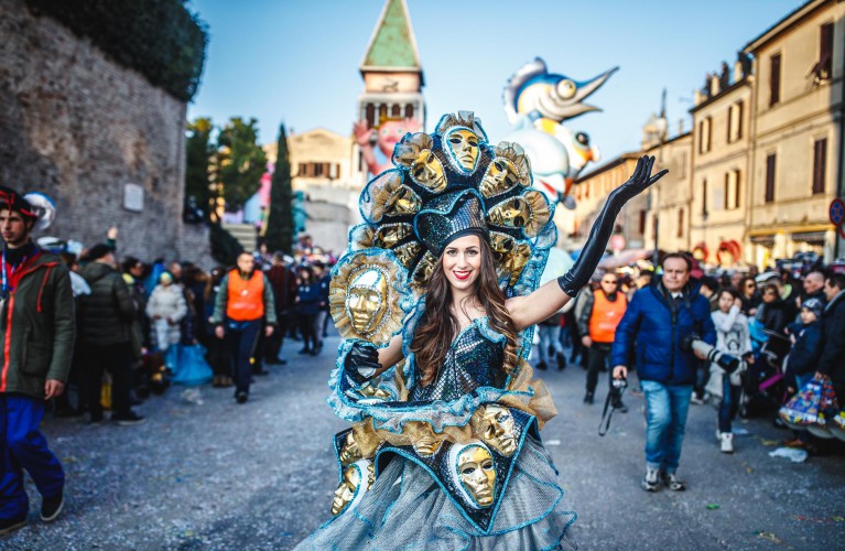 I parchi sfilano al Carnevale di Fano
